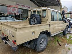 Toyota Land Cruiser 70 Pickup